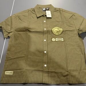 Olive Green Striped Men's size small button down Shirt Jurassic park
